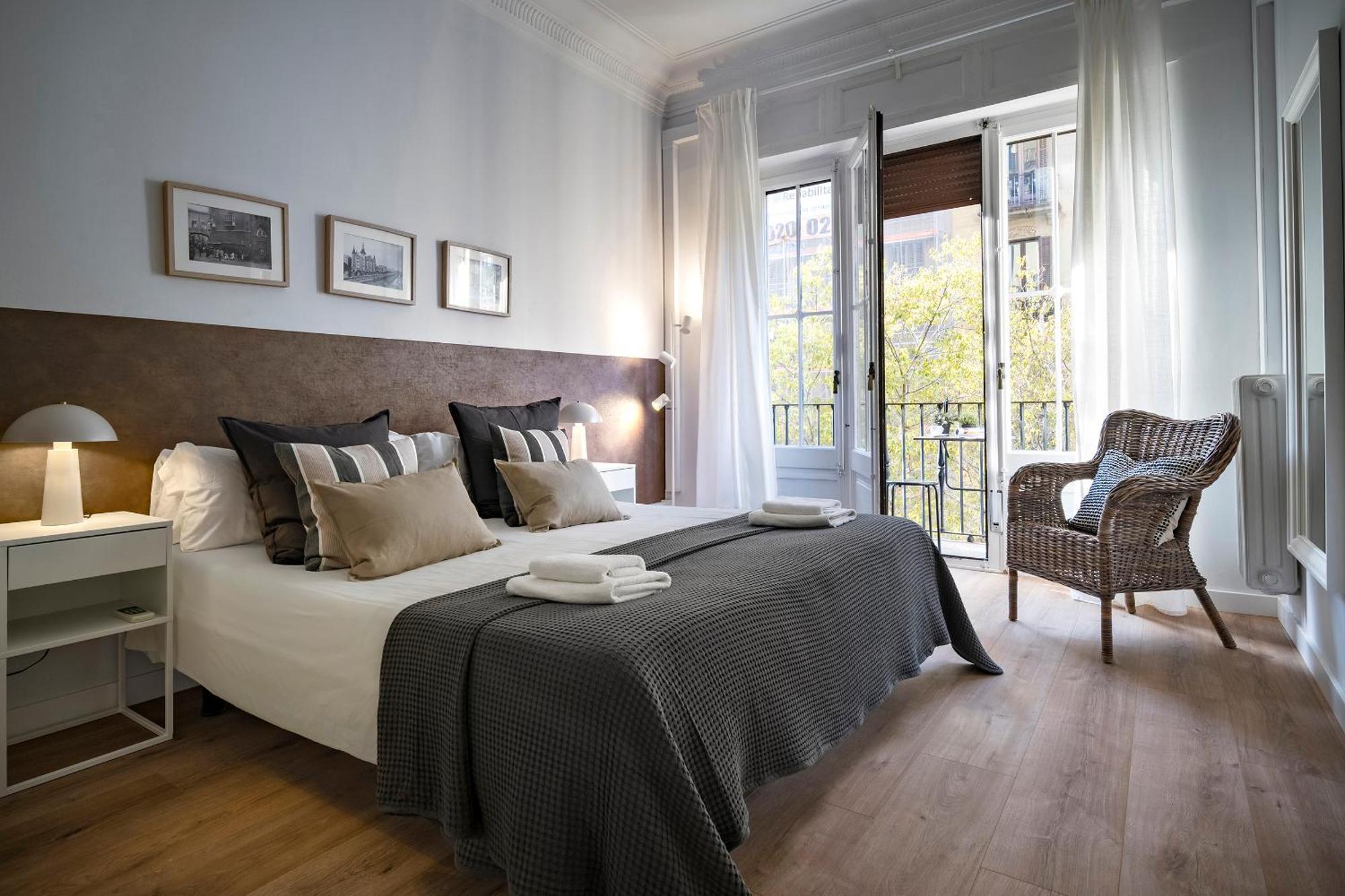 Habitat Apartments Bailen — Photos 1